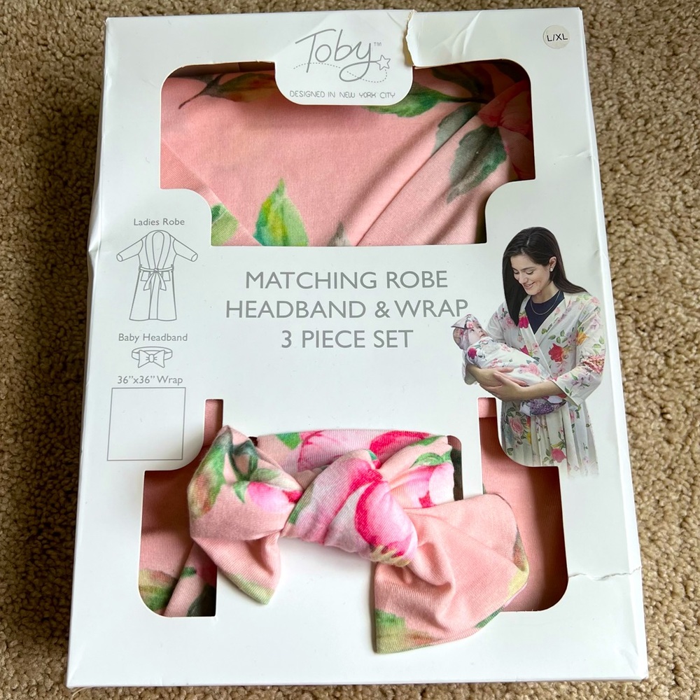 Matching robe and wrap set. L/XL